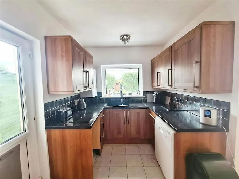 Quiet And Specious 3 Bed House Villa Southampton